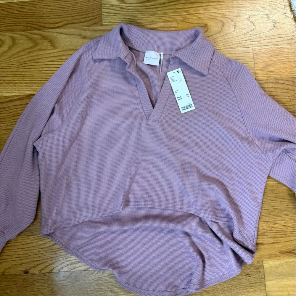 Urban Outfitters Women's Pink Sweater - Picture 1 of 2